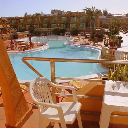 La Piramide 3* 코스타 데 안티과