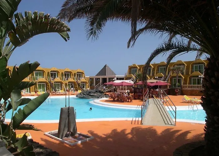 Apartment La Piramide 3*