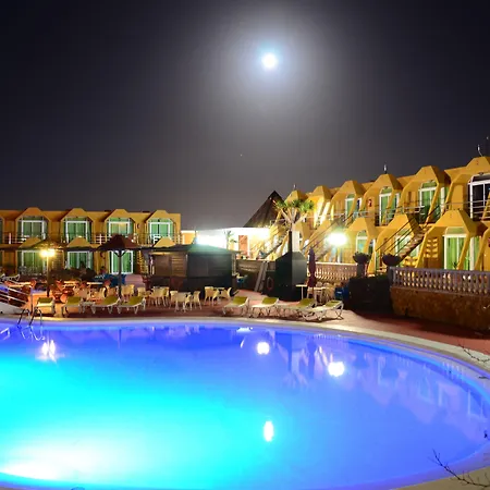 La Piramide Apartamento 3*