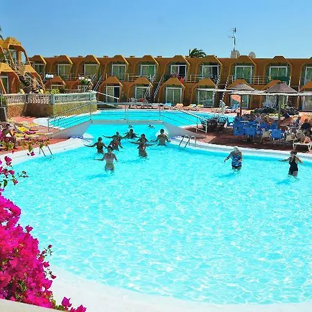 La Piramide Lägenhet Costa De Antigua