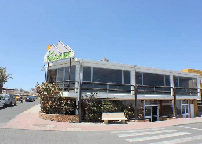 La Piramide 3* 코스타 데 안티과