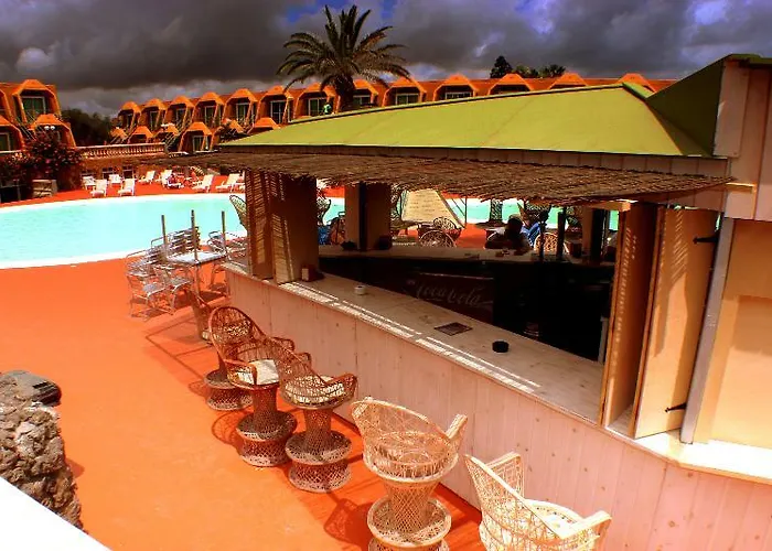 La Piramide Apartamento 3*